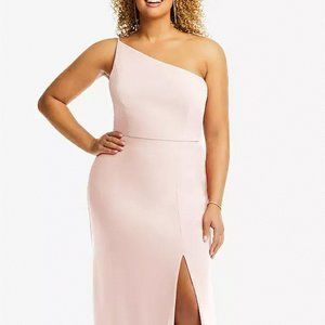 Skinny One-Shoulder Trumpet Gown with Front Slit...1544....Cameo...Size 6...NWT